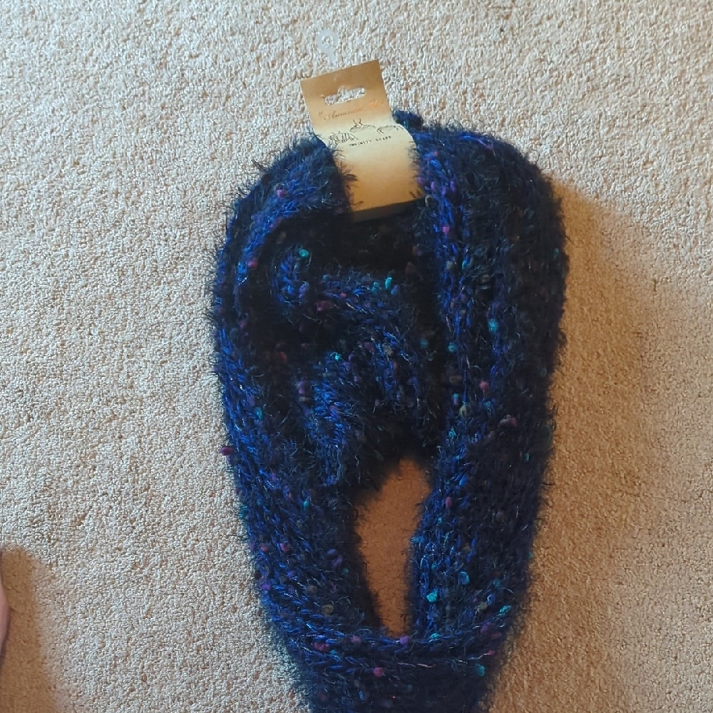 Elegant Blue Knit Scarf. Infinity New. Sale